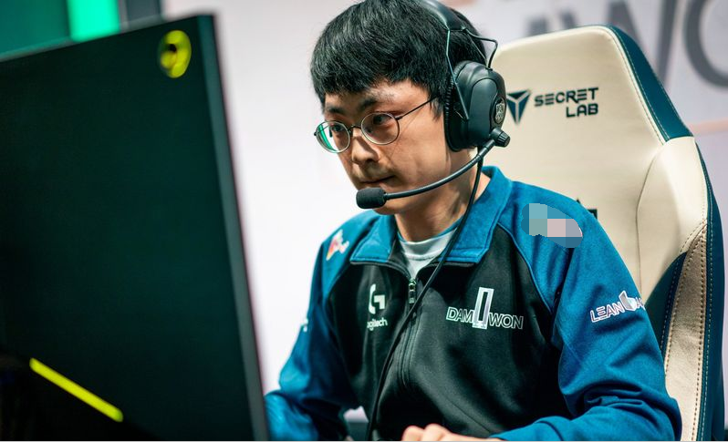 开云注册 faker对战rng 