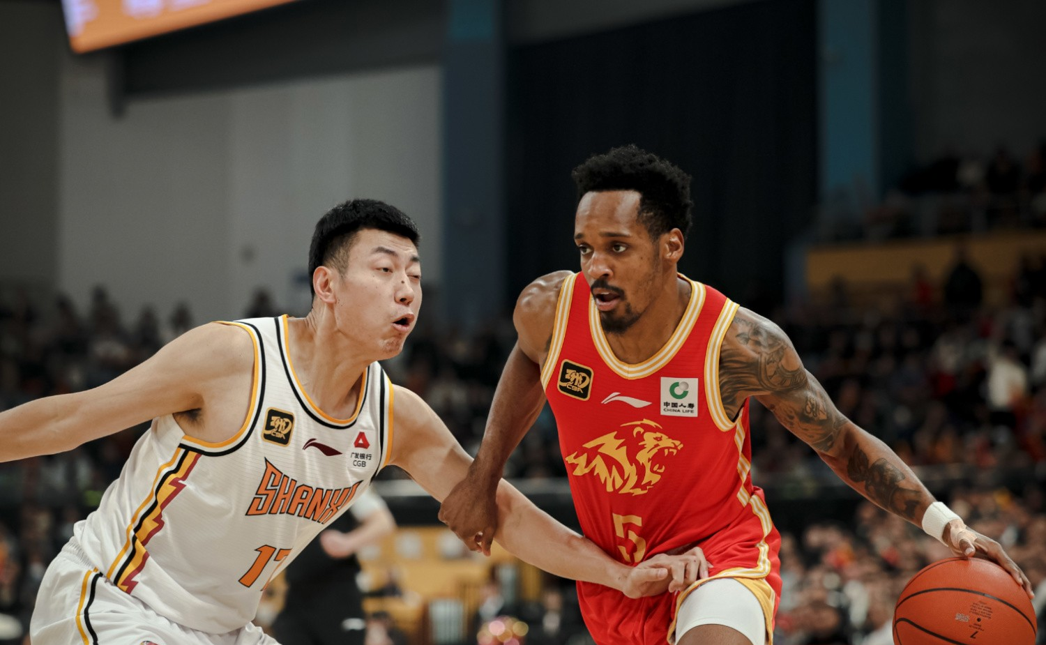 皇家社会发布备战花絮，赛后状态回暖，CBA季后赛任务艰巨，心理建设被强调的简单介绍